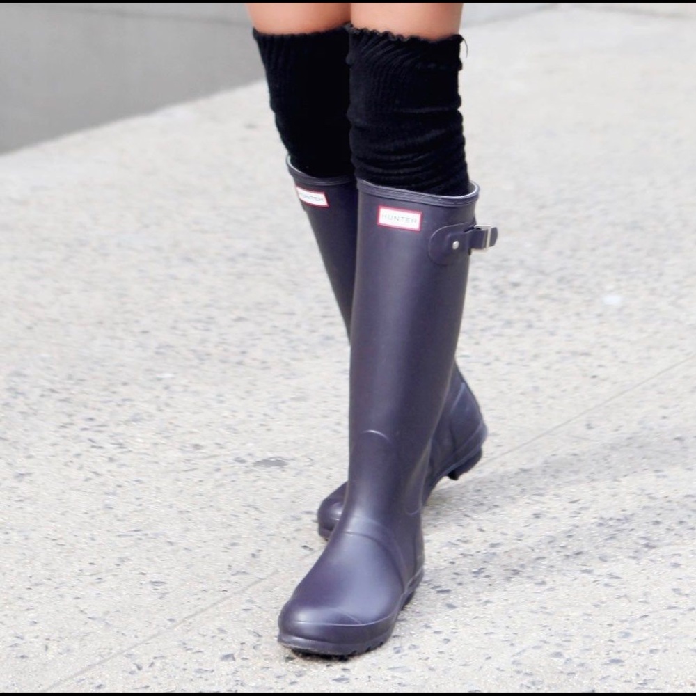 Hunter Rain Boots in aubergine purple